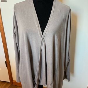 Elegant Gray Women's Blouse